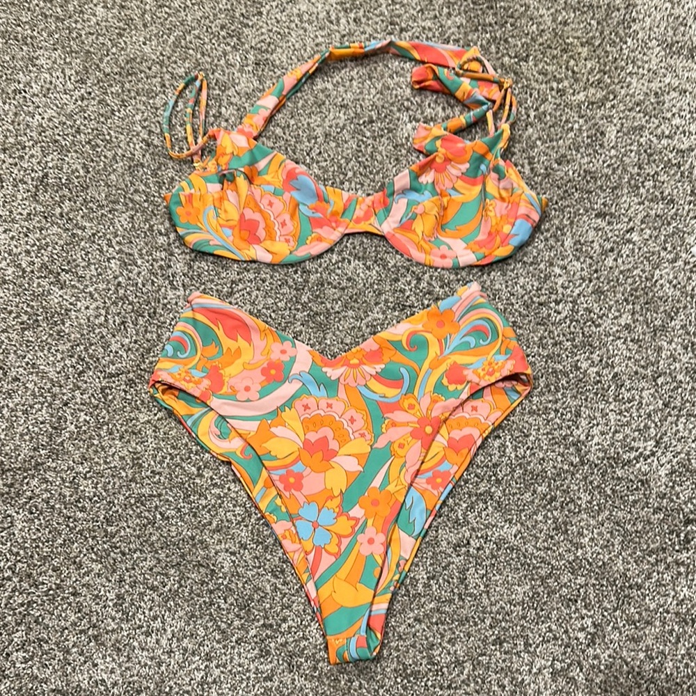 Skatie Vibrant Floral Bikini Set